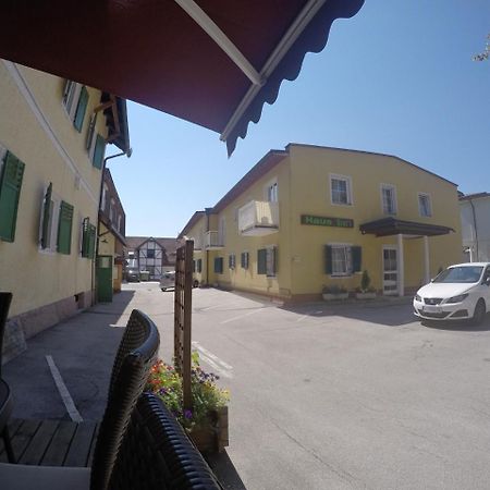 Hotel Gretl Krumpendorf エクステリア 写真